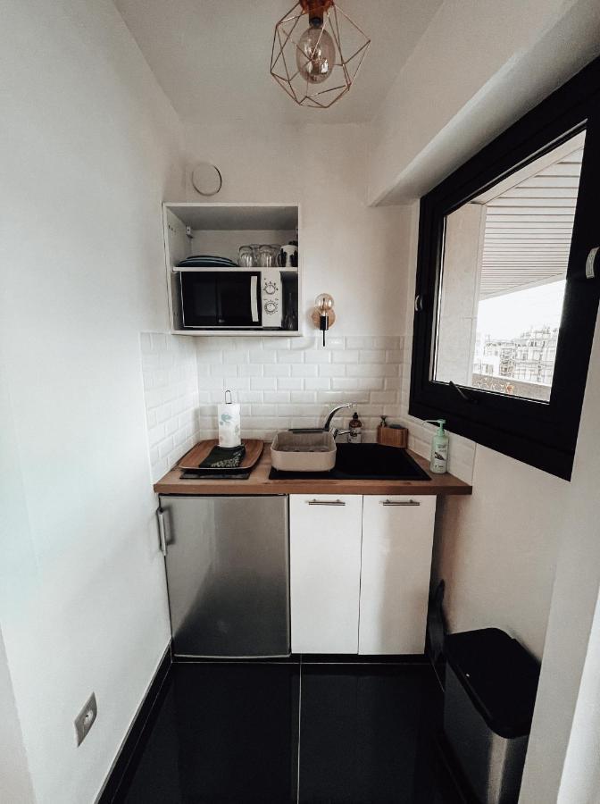 Beautiful Modern Fully Furnished Apartment Levallois-Perret